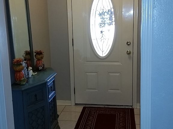 Entry way