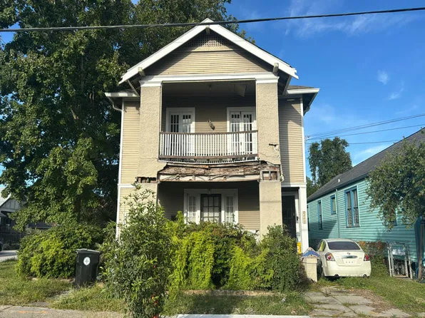 8443-8445 Panola St, New Orleans, LA 70118