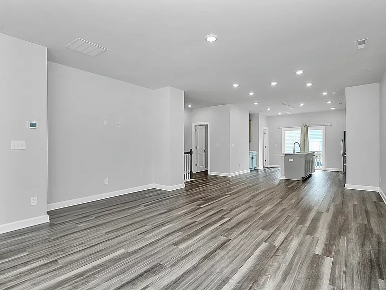 2606 Greenmarket Dr — Photo 6
