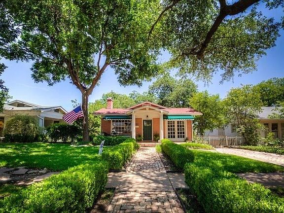 2nd image of 1317 Madeline Pl
