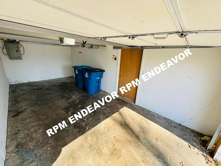 5615 Beldon Dr — Photo 14