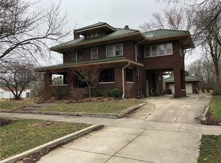 415 E Main St, Casey, IL 62420