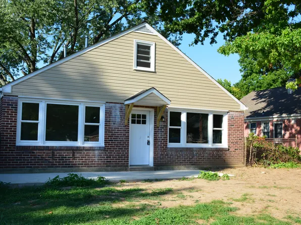 13 Brookside Rd, Erdenheim, PA 19038