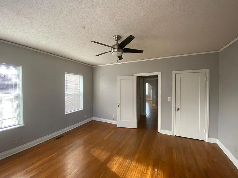3316 N Robinson Ave #1 — Photo 10