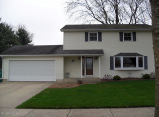 2003 14th St SW, Austin, MN 55912