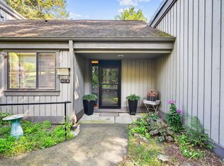 Heritage Village, Southbury, CT 06488