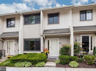 17 Landmark Dr, Malvern, PA 19355