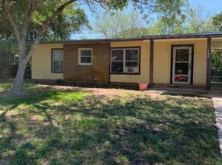 142 Galaxy Dr, San Antonio, TX 78227
