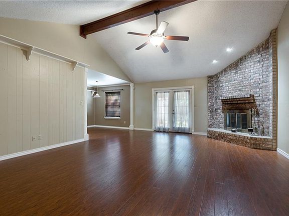 5th image of 6315 Hidden Springs Dr