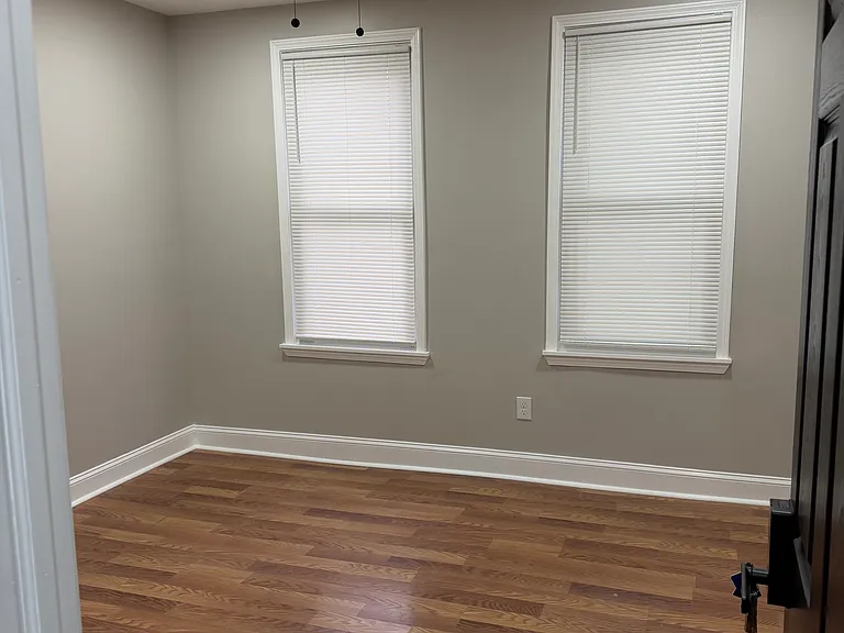 617 Glenwood Ave — Photo 12