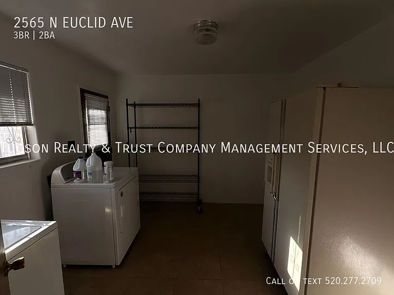 2565 N Euclid Ave — Photo 5