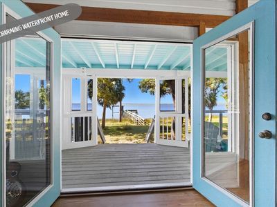 100 River Dr, Panacea, FL, 32346