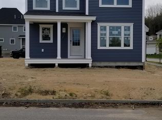 1 Lary Falls Dr, Scarborough, ME 04074