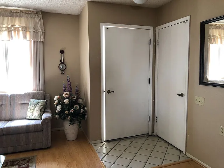 824 Leisure World — Photo 3