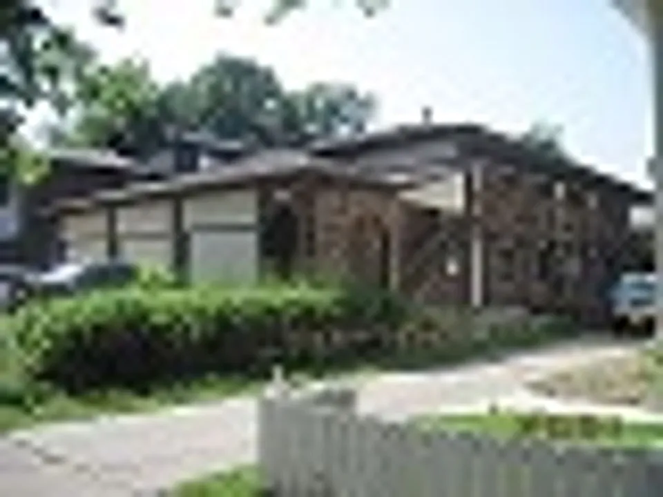 5125 Huntington Ave