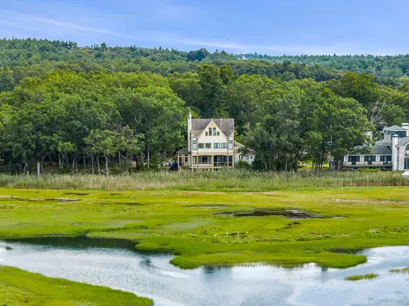 51 Lebaron Rd, Essex, MA 01929