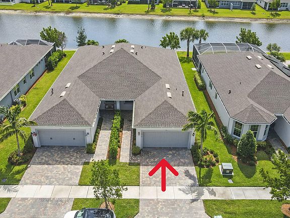 4th image of 12914 SW Vermillion Circle