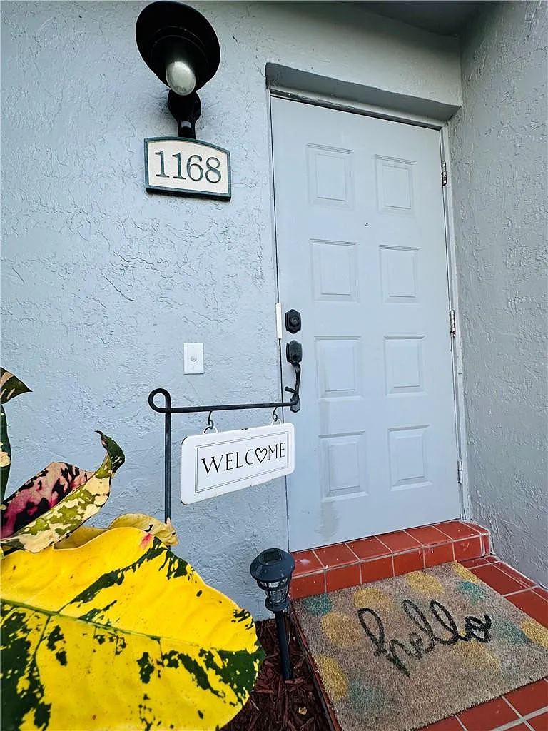 2 bed, 2.5 bath, 1214 sqft, $2,600 — Photo 4