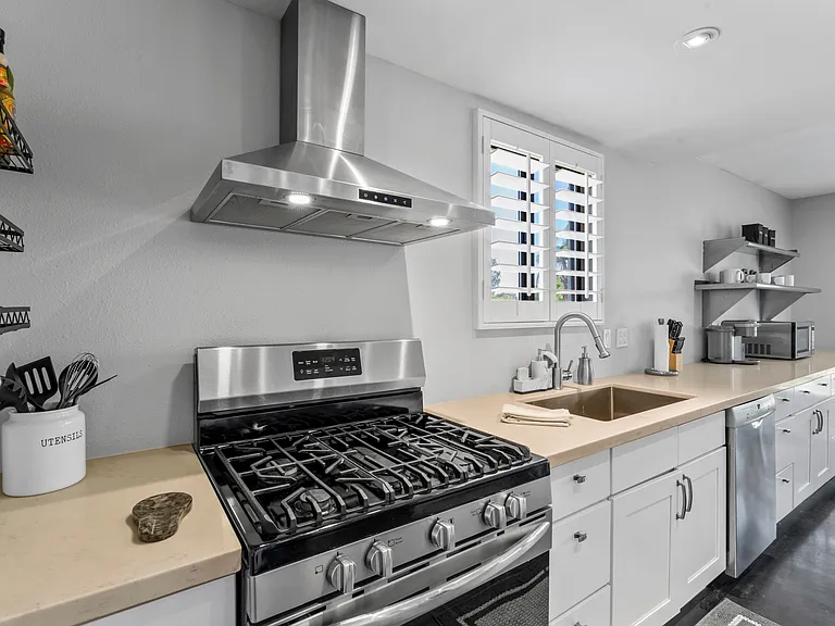 78987 Bayside Ct — Photo 13