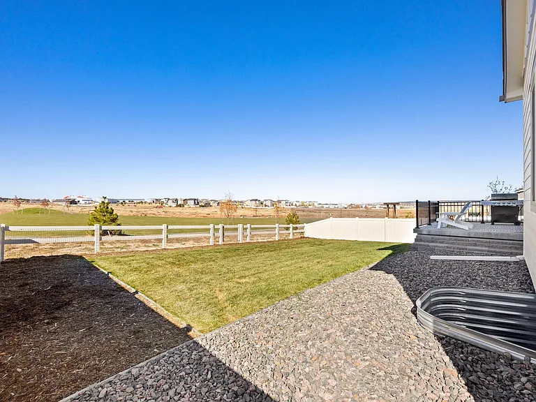 18035 Herrera Dr — Photo 37