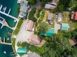 9290 S Lakeshore Rd, Chelan, WA 98816