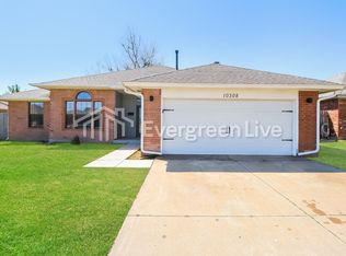 10308 Bradford Way, Yukon, OK 73099