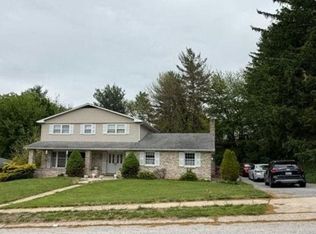 835 Cortleigh Dr, York, PA 17402