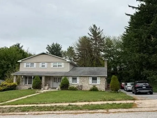 835 Cortleigh Dr, York, PA 17402