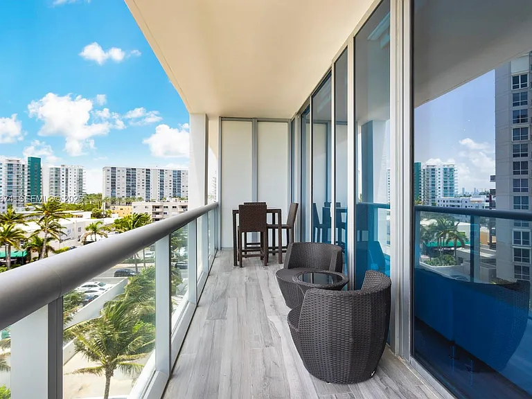 6799 Collins Ave #507 — Photo 18