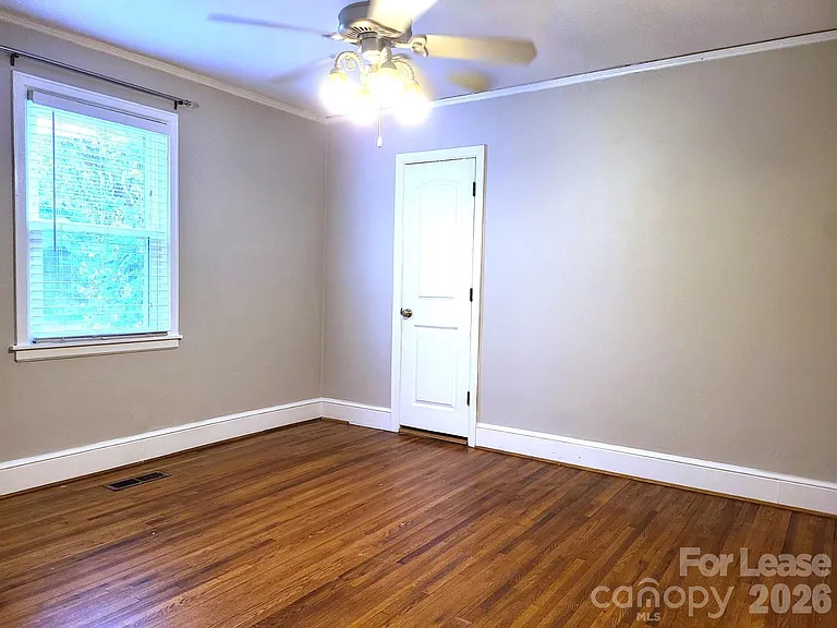 4229 Hiddenbrook Dr — Photo 13