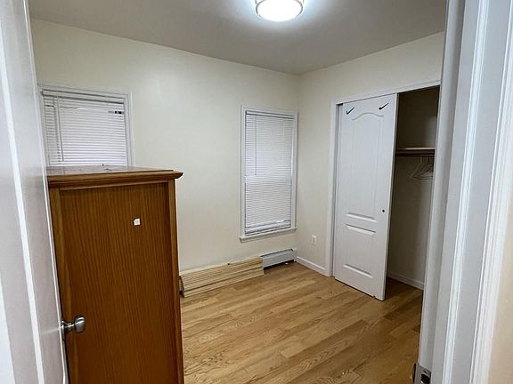3rd image of 8405 90st Woodhaven N Floor 1