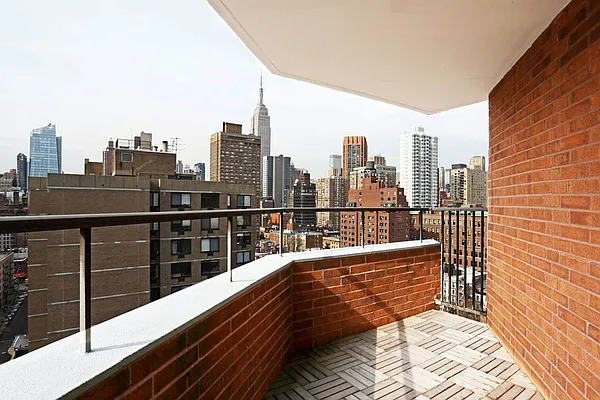 Rented by Pinnacle City Living | media 85