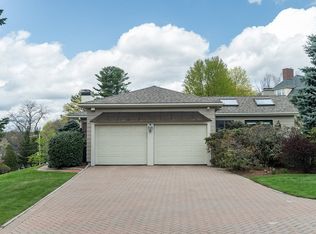 57 Hancock St, Lexington, MA 02420