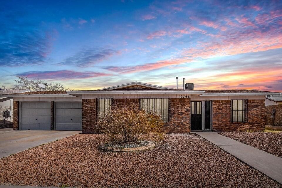 1st image of 10768 Limas Dr