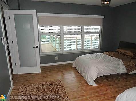 5th image of 3900 Galt Ocean Dr APT 1212