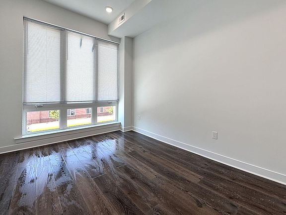 3rd image of 625 N 52nd St #3