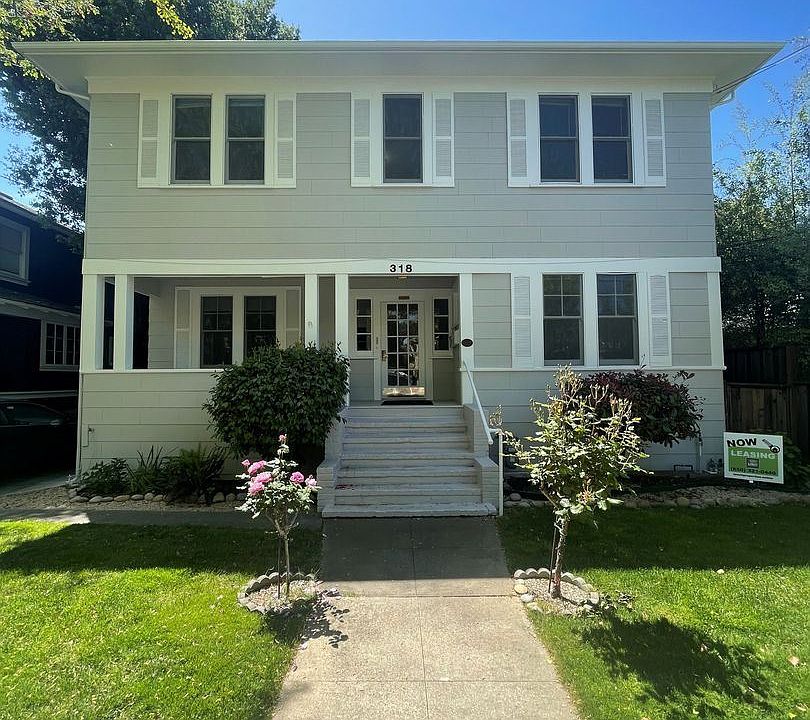 1st image of 318 Emerson St #4