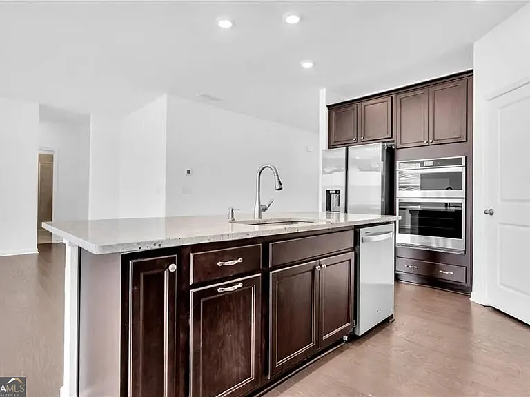 5930 Neisler Rd — Photo 15