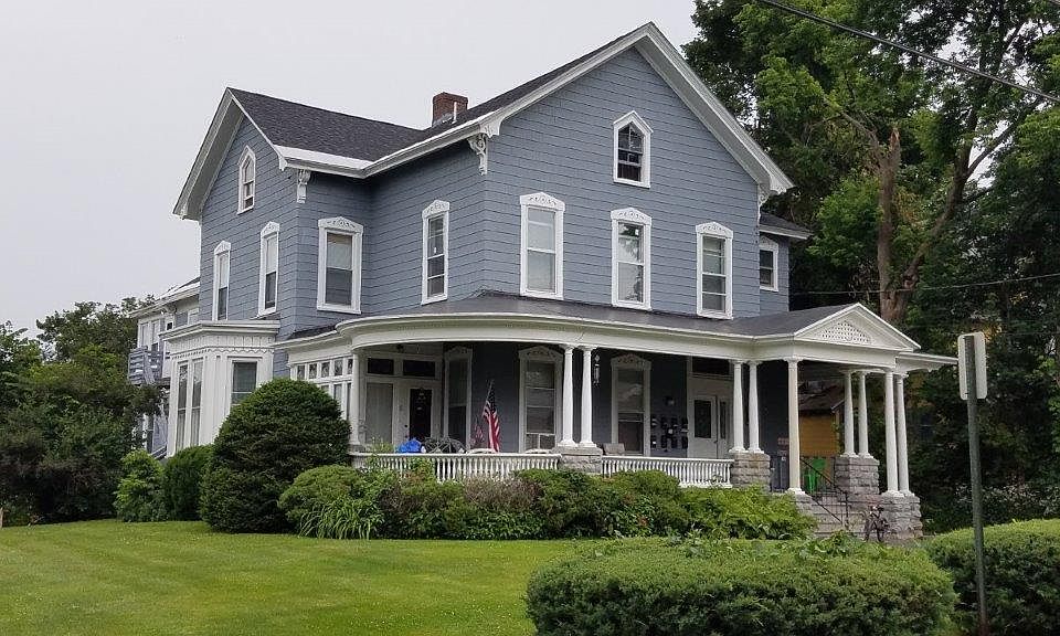 1st image of 45 Pleasant St #9