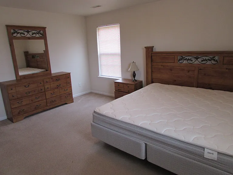22710 Hanley Ln — Photo 10