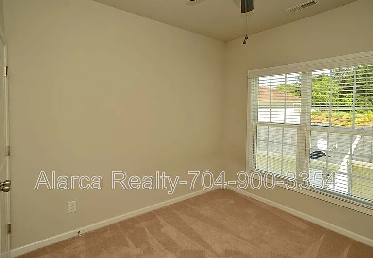 136 Morning Mist Ln #B — Photo 6