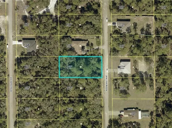 1913 Roosevelt Ave, Lehigh Acres, FL 33972