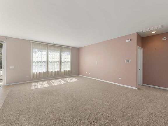 3rd image of 1512 Countryside Dr