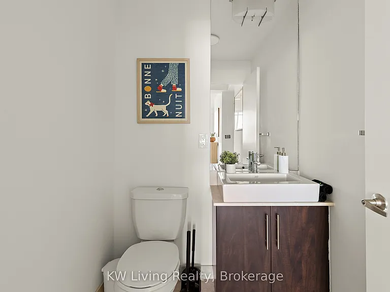 65 Bremner Blvd #5102 — Photo 39