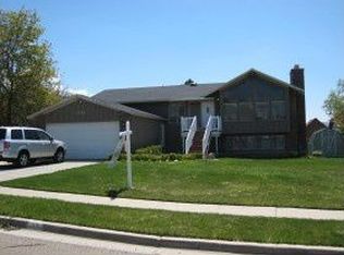 1366 E Cedar Crest Dr, Sandy, UT 84092
