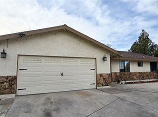 15481 Eto Camino Rd, Victorville, CA 92394