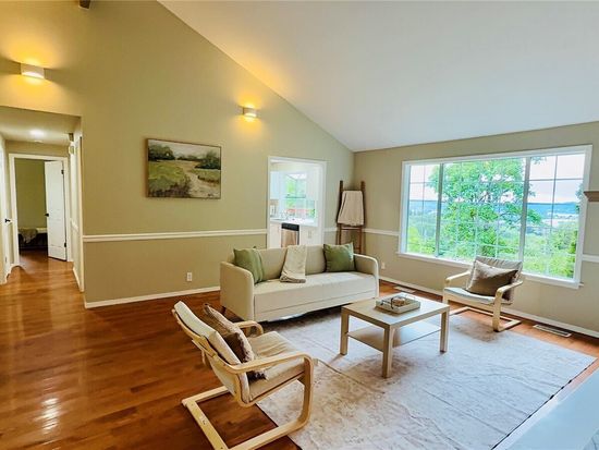 10003 SE 192nd Street, Renton, WA 98055