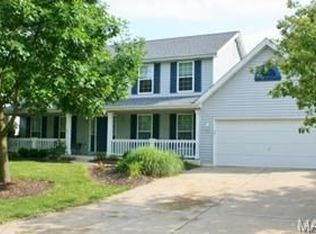 333 Huntleigh Manor Dr, Saint Charles, MO
