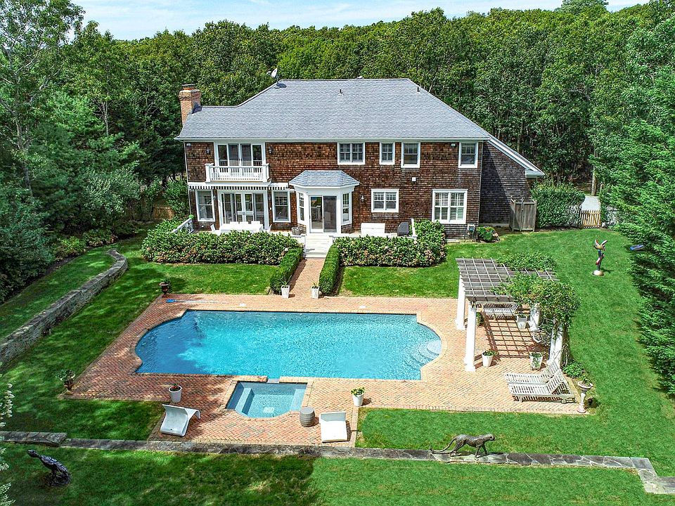 92 Old Noyack Path, Sag Harbor, NY 11963 Zillow