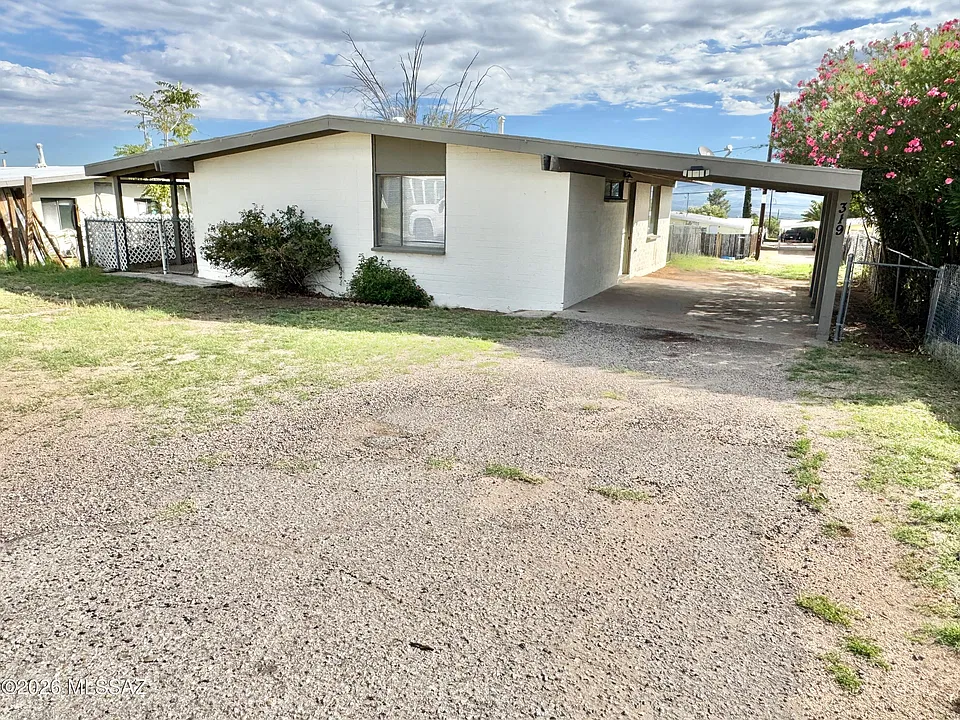 319 S Alta Vis